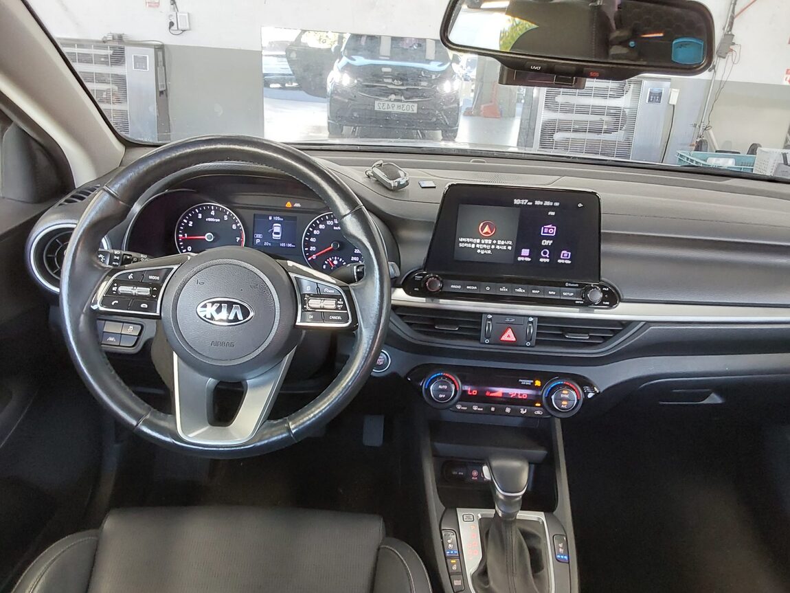 KIA ALL NEW K3 1.6 GASOLINE LUXURY 2019 - zdjęcie 11