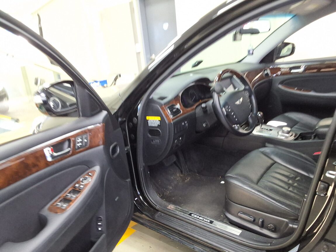 HYUNDAI GENESIS BH 330 LUXURY PRIME PACK 2008 - zdjęcie 11