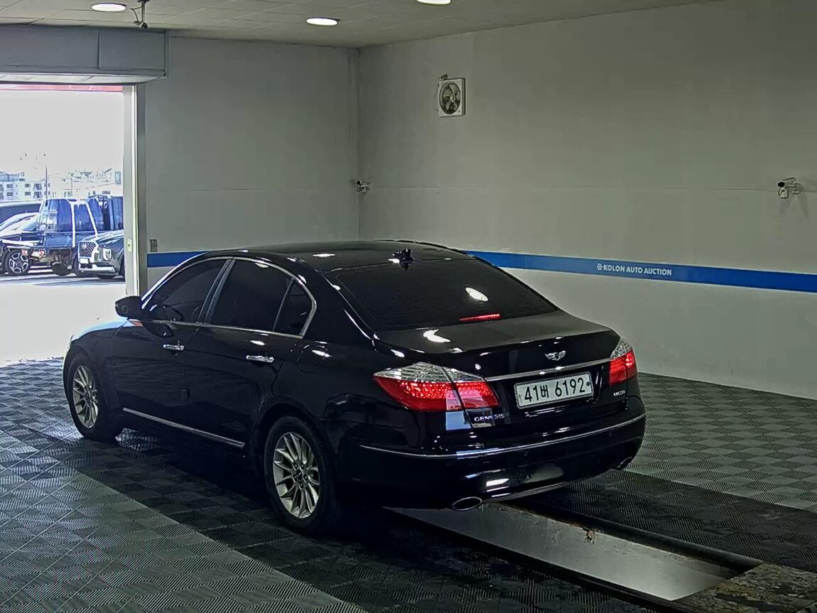 HYUNDAI GENESIS BH 330 LUXURY PRIME PACK 2008 - zdjęcie 6