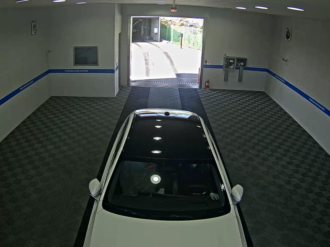 BMW 5 SERIES (8TH GEN) 520i 2026 - zdjęcie 7