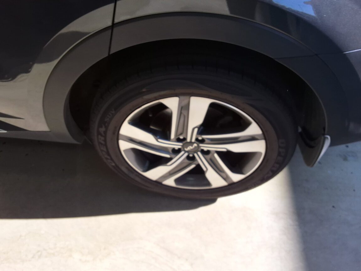 KIA NEW SORENTO HYBRID (MQ4) 1.6 HEV 2WD NOBLESSE 2023 - zdjęcie 20