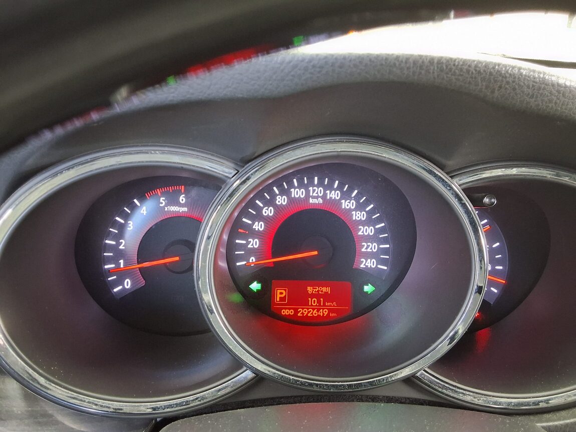 KIA SORENTO R DIESEL 2.0 2WD TLX LUXURY MODEL 2010 - zdjęcie 9
