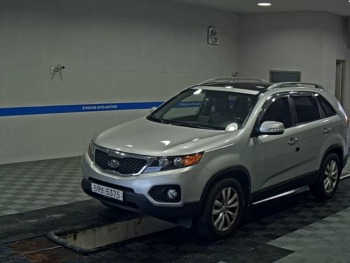 KIA SORENTO R DIESEL 2.0 2WD TLX LUXURY MODEL 2010 - zdjęcie 2