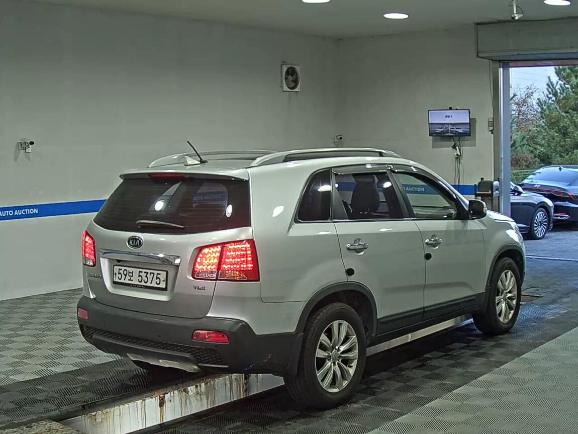 KIA SORENTO R DIESEL 2.0 2WD TLX LUXURY MODEL 2010 - zdjęcie 5