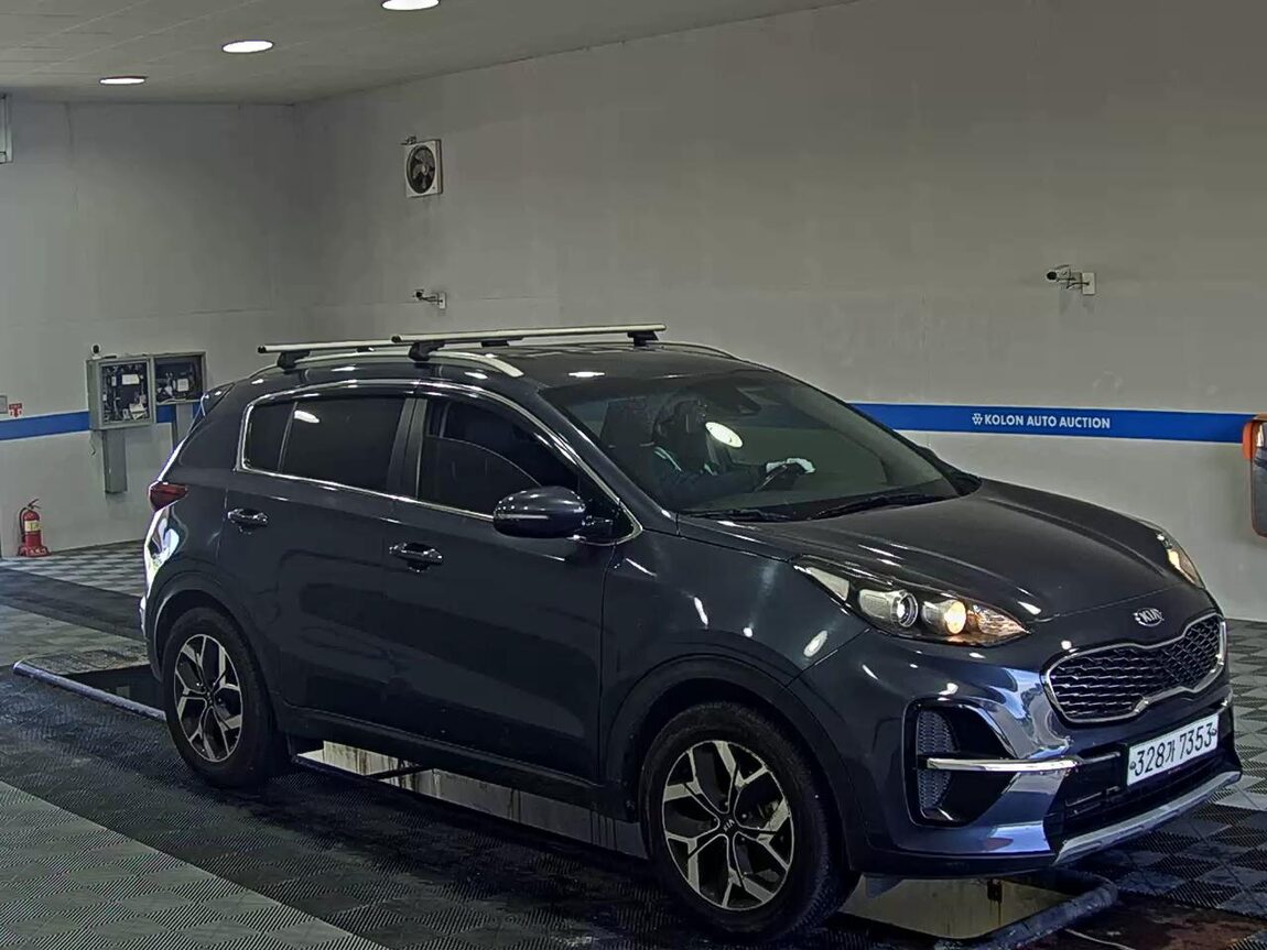 KIA SPORTAGE THE BOLD 1.6 DIESEL 2WD PRESTIGE 2020 - zdjęcie 3