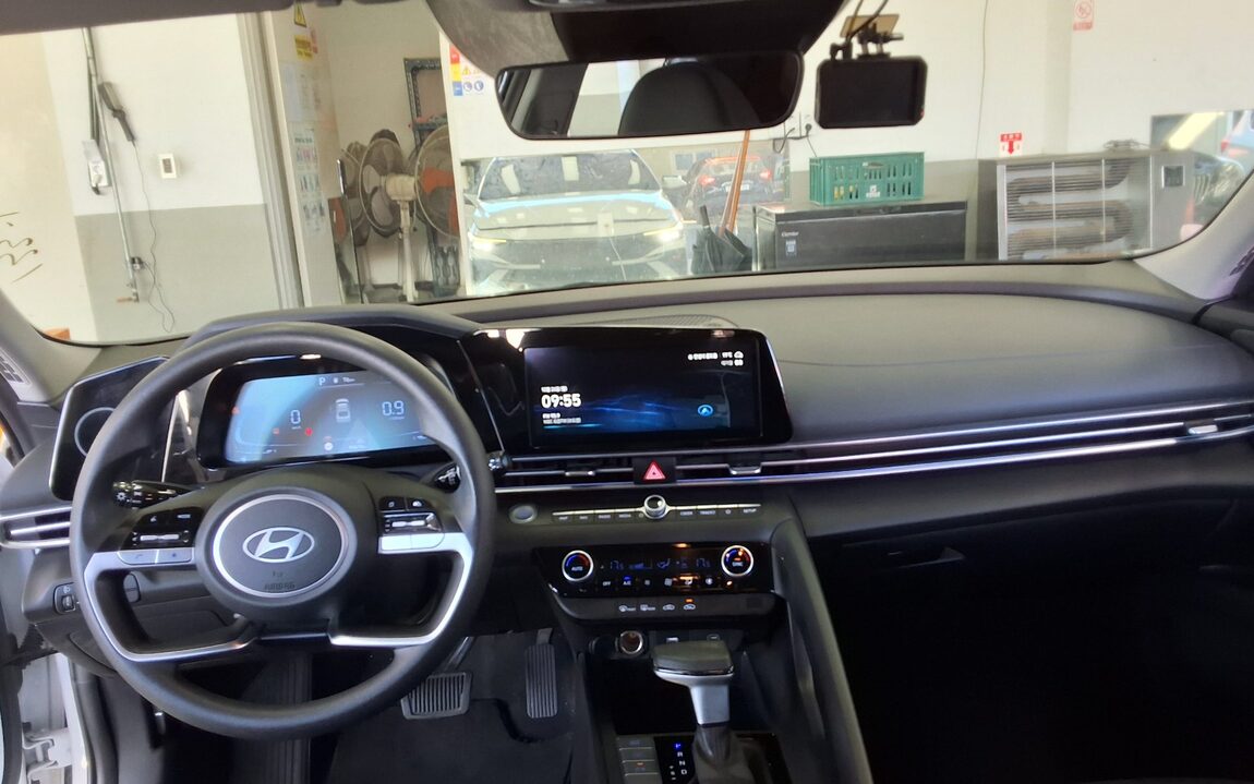 HYUNDAI THE NEW AVANTE (CN7) 1.6 LPI RENTAL CAR SMART 2024 - zdjęcie 11