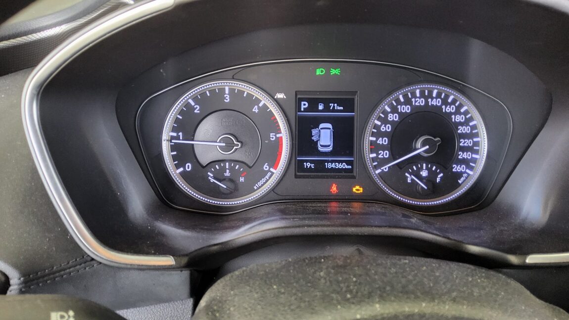HYUNDAI SANTA FE (TM) R2.0 2WD MODERN 2019 - zdjęcie 9