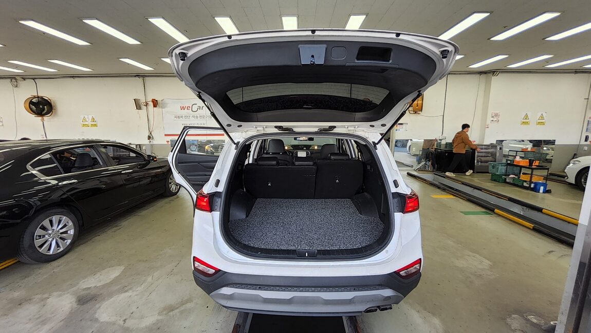 HYUNDAI SANTA FE (TM) R2.0 2WD MODERN 2019 - zdjęcie 15