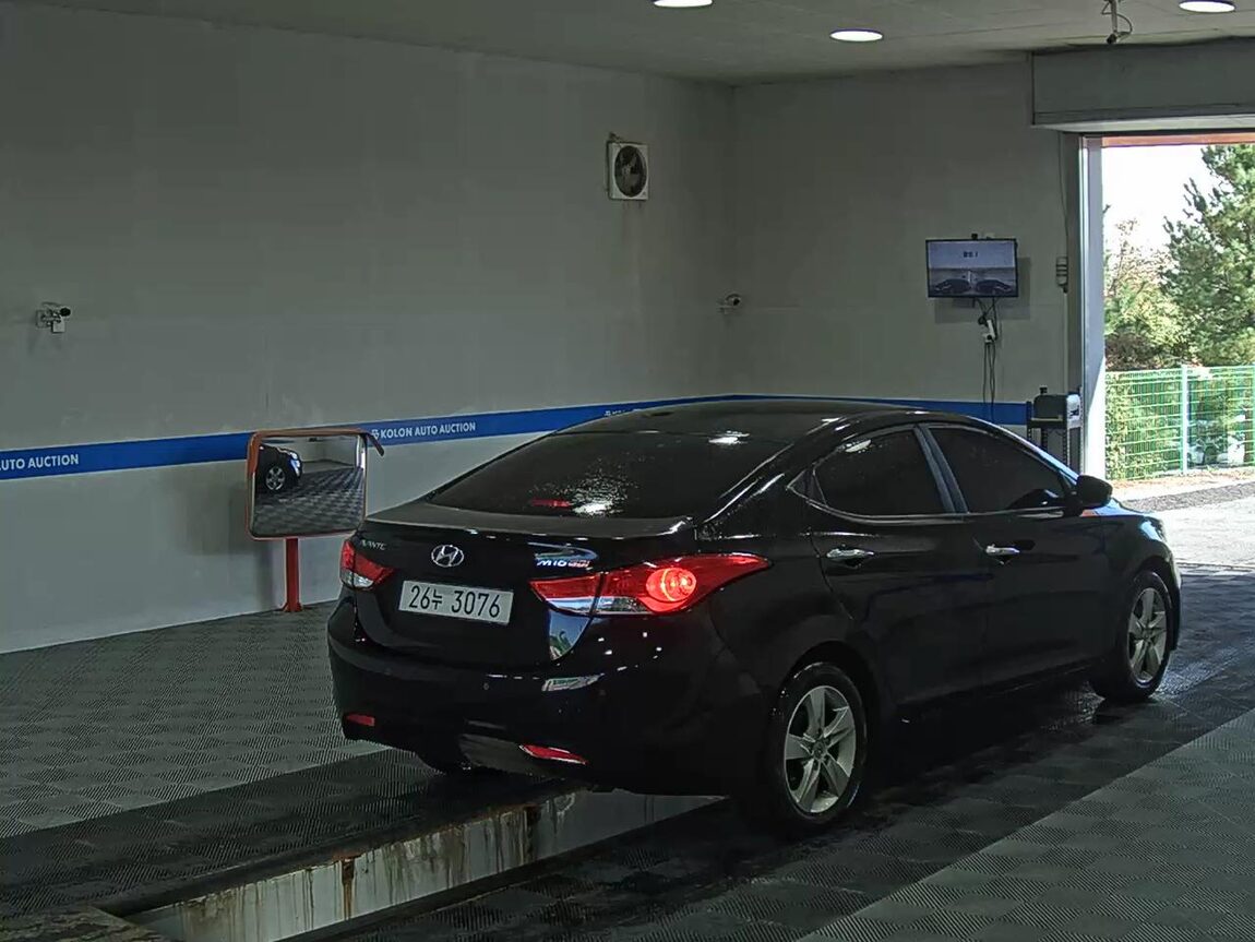 HYUNDAI AVANTE MD M16 GDi PREMIER 2011 - zdjęcie 5