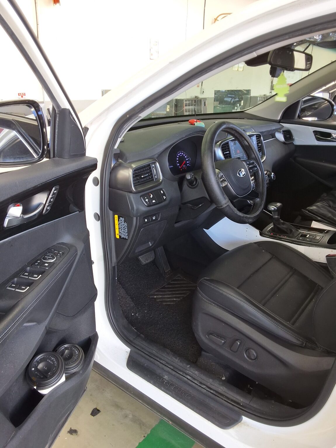 KIA THE NEW SORENTO DIESEL R2.2 2WD NOBLESSE 2020 - zdjęcie 10