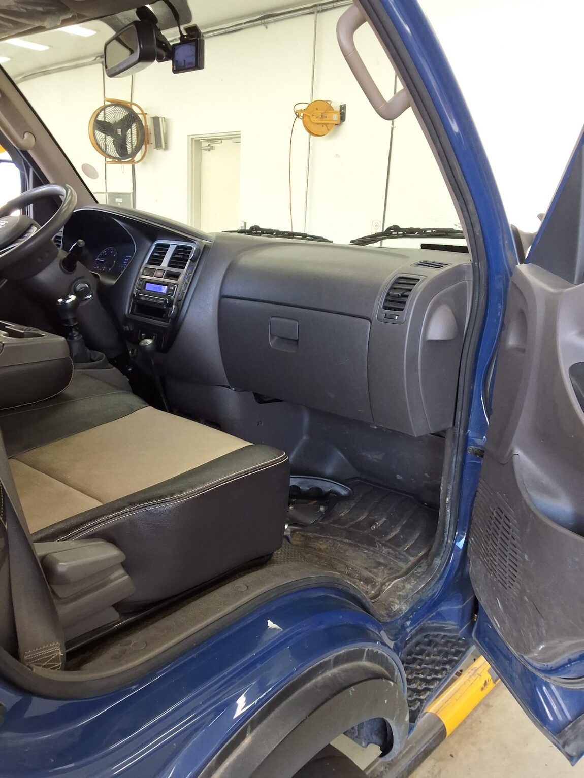 HYUNDAI PORTER II CRDi 4WD DOUBLE CAB LONG WHEELBASE STYLE 2020 - zdjęcie 14