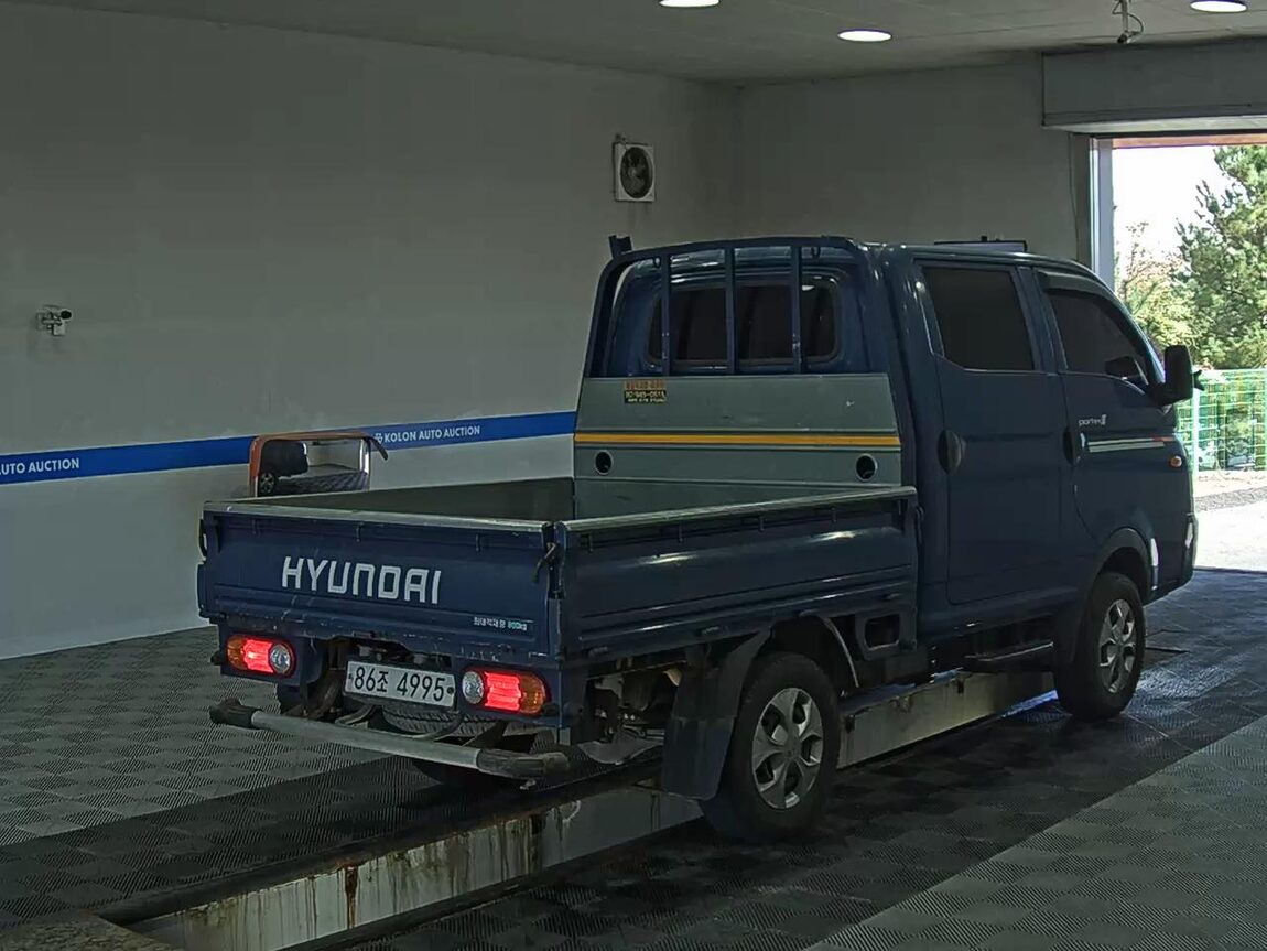 HYUNDAI PORTER II CRDi 4WD DOUBLE CAB LONG WHEELBASE STYLE 2020 - zdjęcie 5