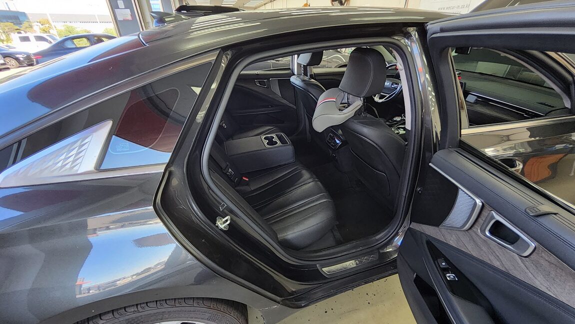 KIA K8 2.5 GDI NOBLESSE 2023 - zdjęcie 13