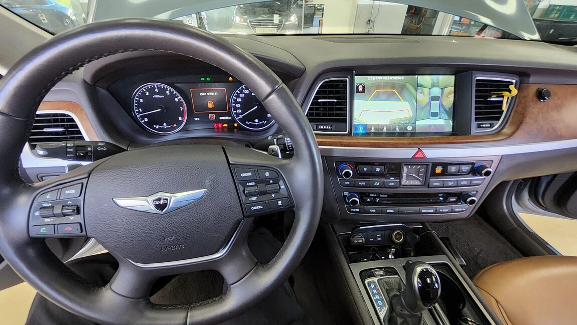 HYUNDAI GENESIS DH G380 AWD FINEST EDITION 2016 - zdjęcie 19