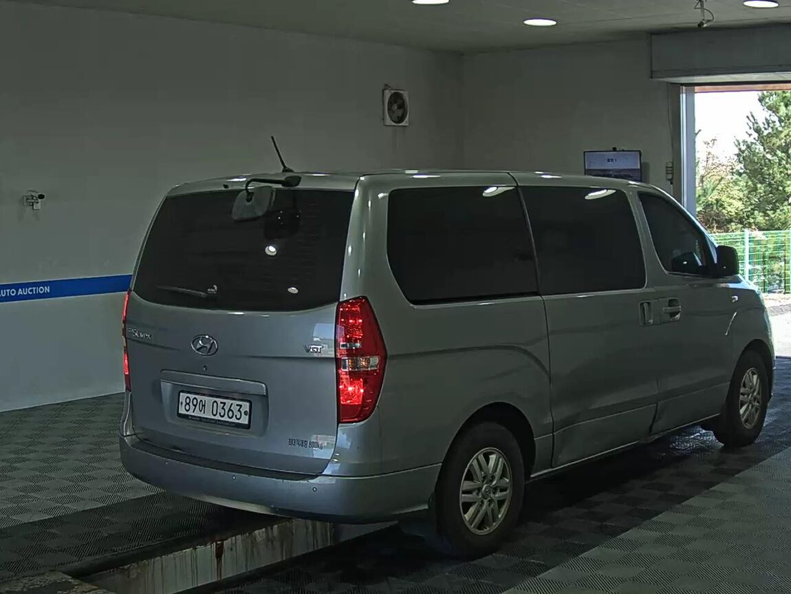 HYUNDAI THE NEW GRAND STAREX 3-SEATER DIESEL VAN SMART 2019 - zdjęcie 5