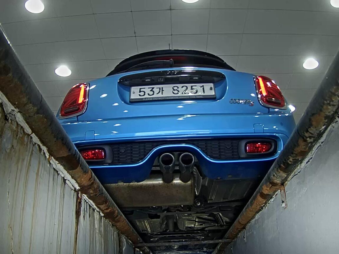 MINI COOPER (3RD GEN) 5-DOOR 2.0 S 2017 - zdjęcie 8