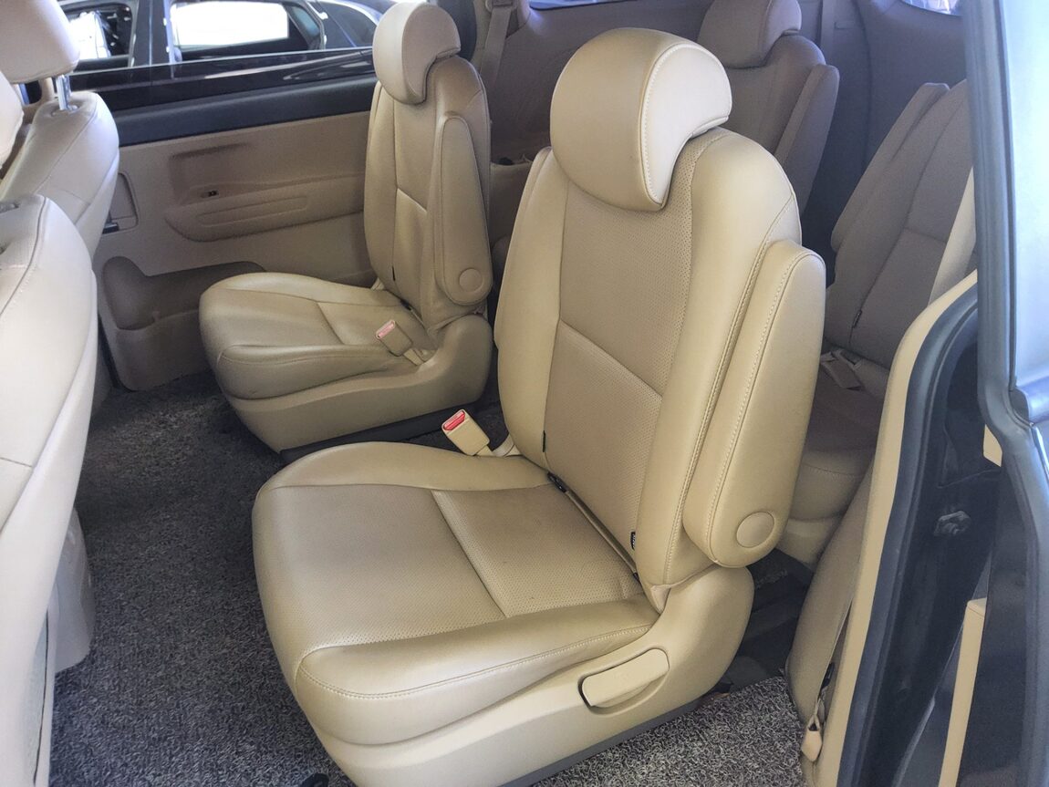 KIA THE NEW CARNIVAL 9-SEATER DIESEL LUXURY 2019 - zdjęcie 12