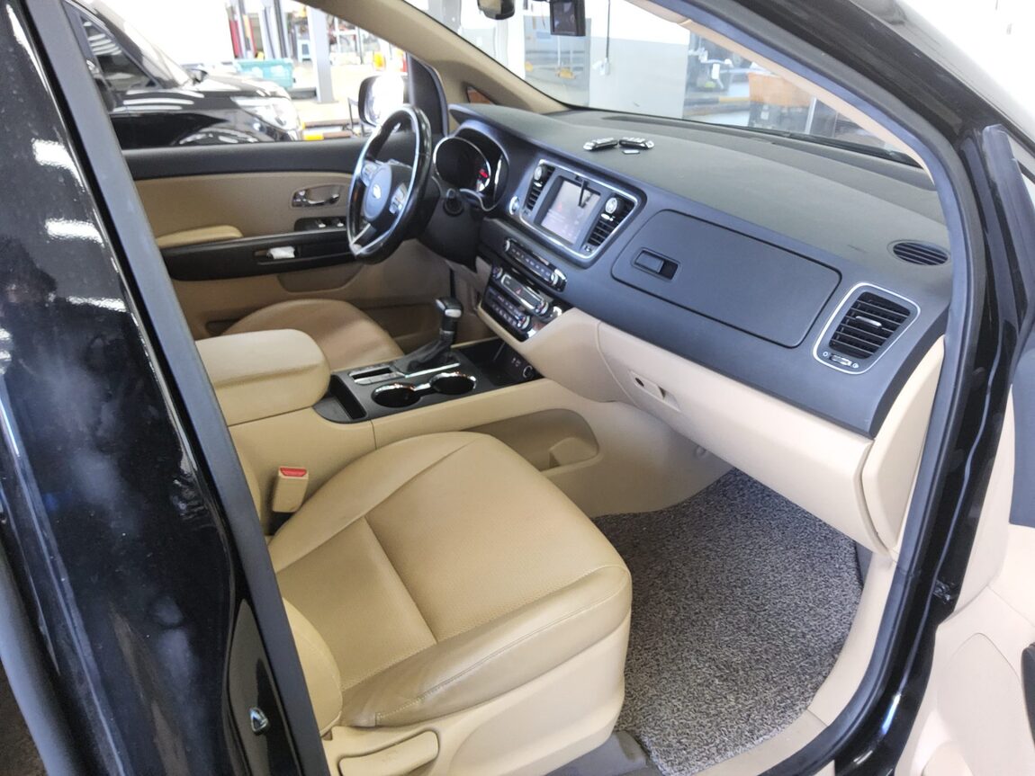 KIA THE NEW CARNIVAL 9-SEATER DIESEL LUXURY 2019 - zdjęcie 14