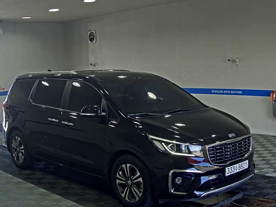 KIA THE NEW CARNIVAL 9-SEATER DIESEL LUXURY 2019 - zdjęcie 3
