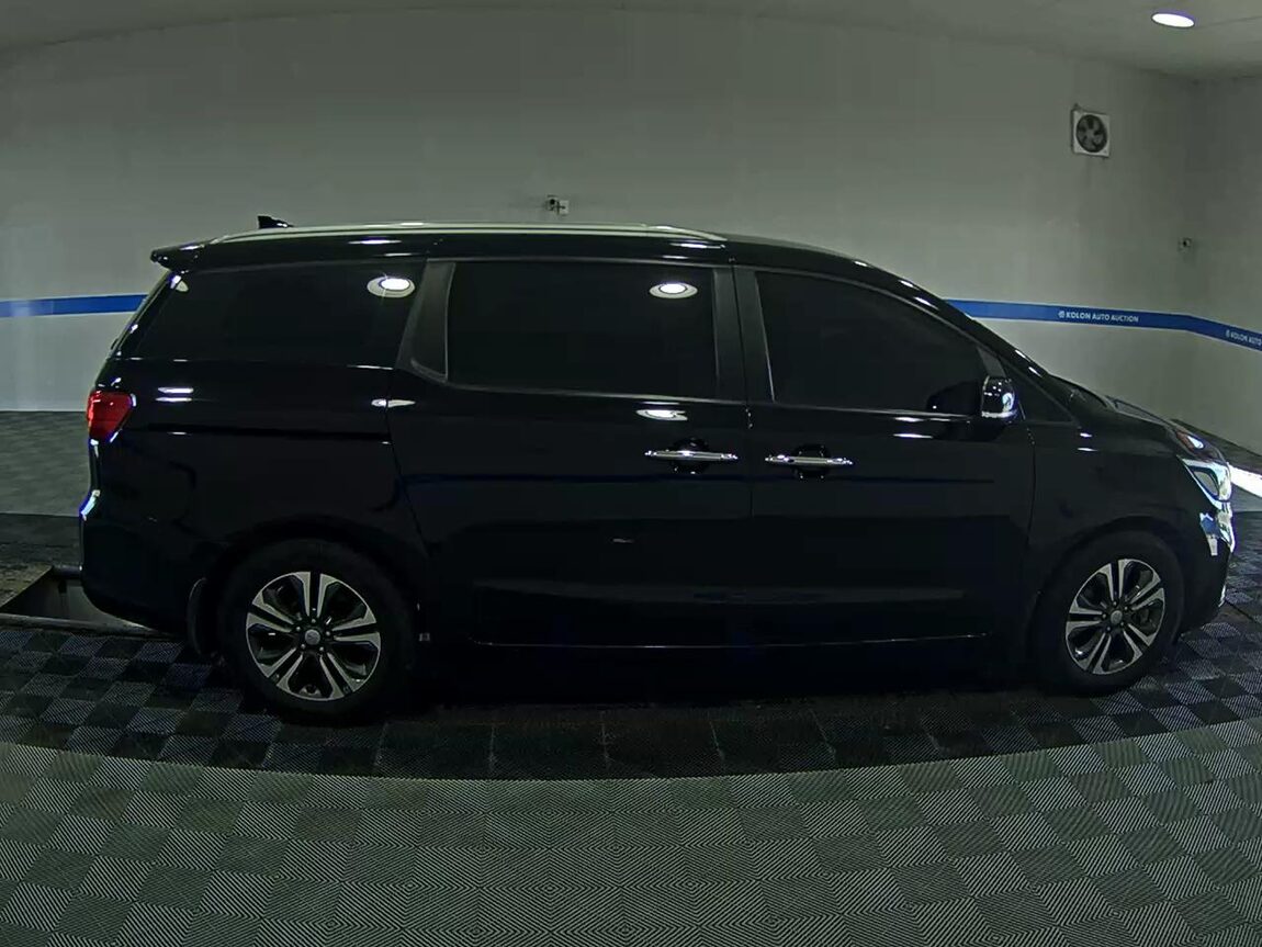 KIA THE NEW CARNIVAL 9-SEATER DIESEL LUXURY 2019 - zdjęcie 4