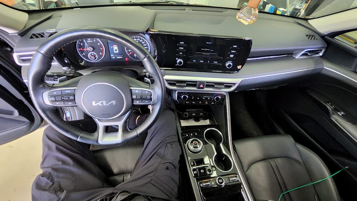 KIA NEW K5 (DL3) 2.0 GASOLINE TRENDY 2023 - zdjęcie 11