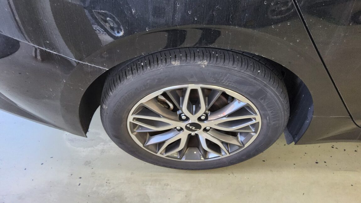 KIA NEW K5 (DL3) 2.0 GASOLINE TRENDY 2023 - zdjęcie 24