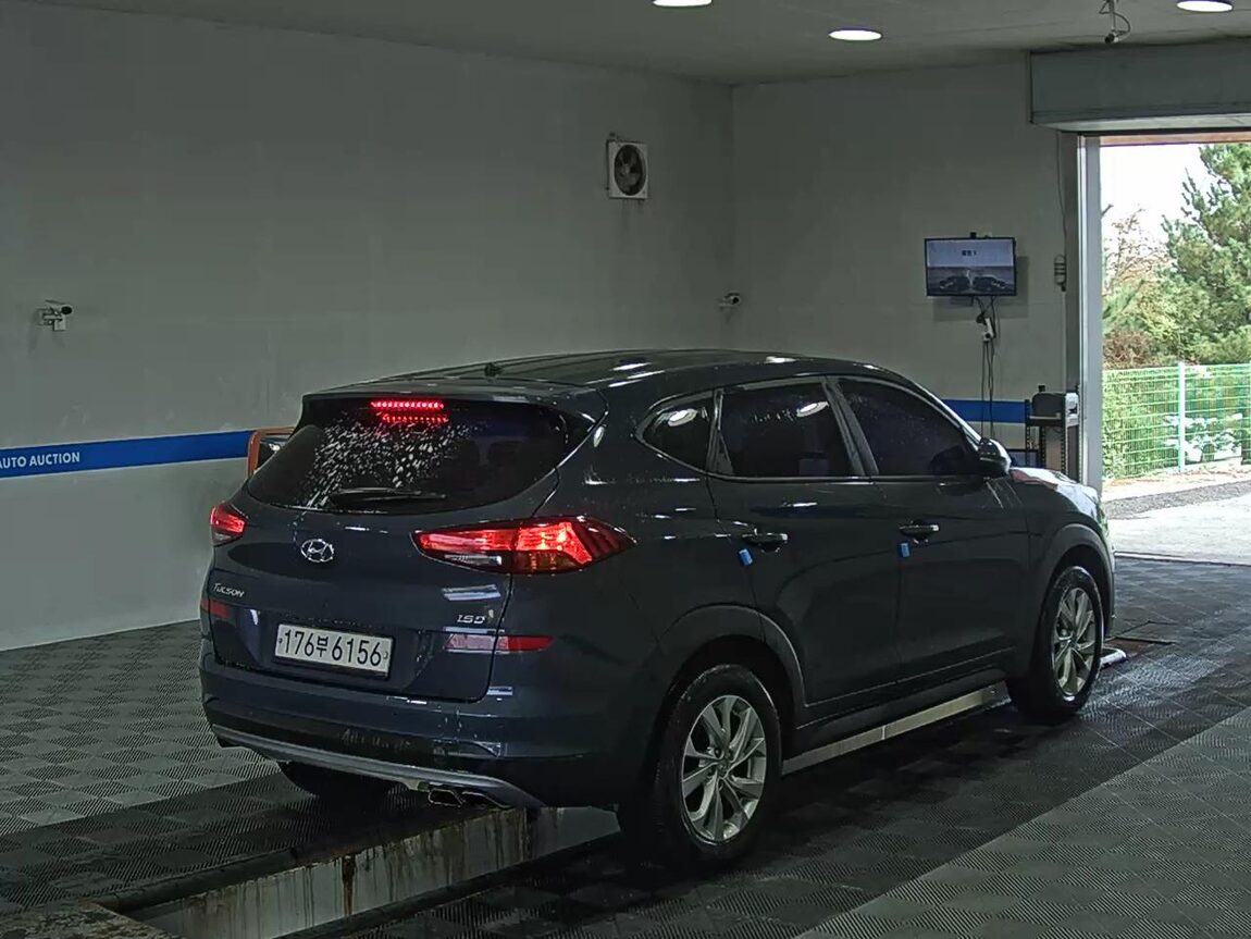 HYUNDAI NEW TUCSON 1.6 DIESEL 2WD SMART 2019 - zdjęcie 5