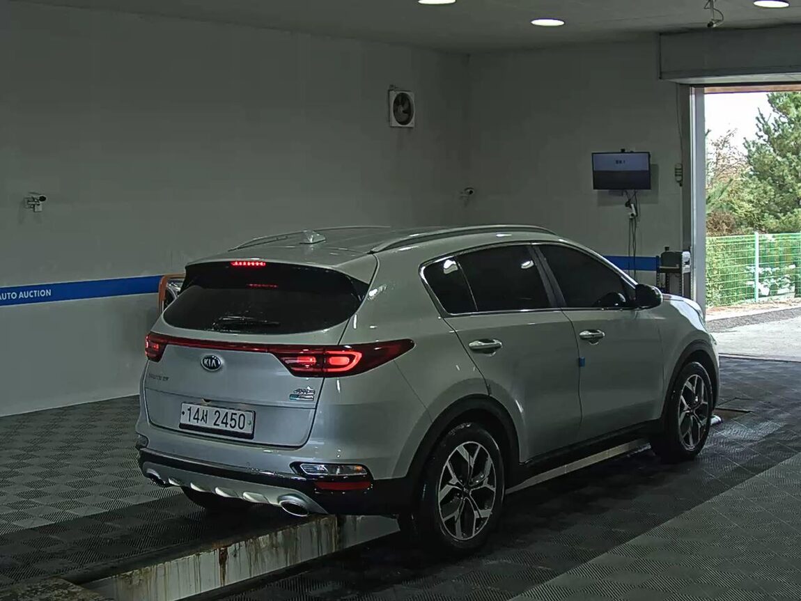 KIA SPORTAGE THE BOLD R2.0 DIESEL 4WD PRESTIGE 2019 - zdjęcie 5