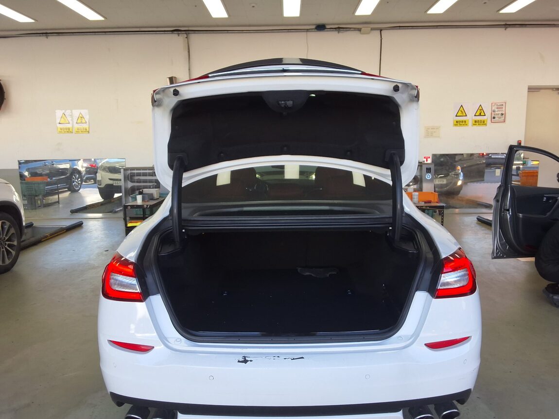 MASERATI QUATTROPORTE (6TH GEN) 3.0 DIESEL 2015 - zdjęcie 15