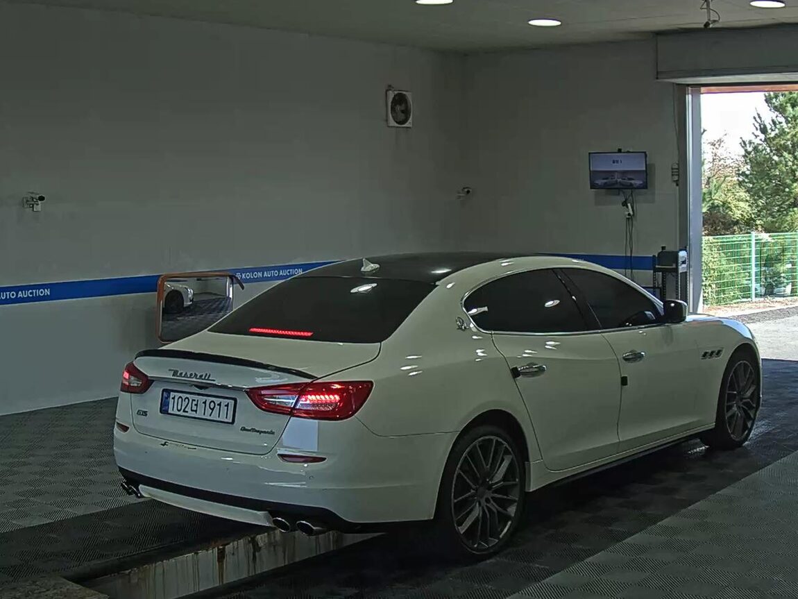 MASERATI QUATTROPORTE (6TH GEN) 3.0 DIESEL 2015 - zdjęcie 5