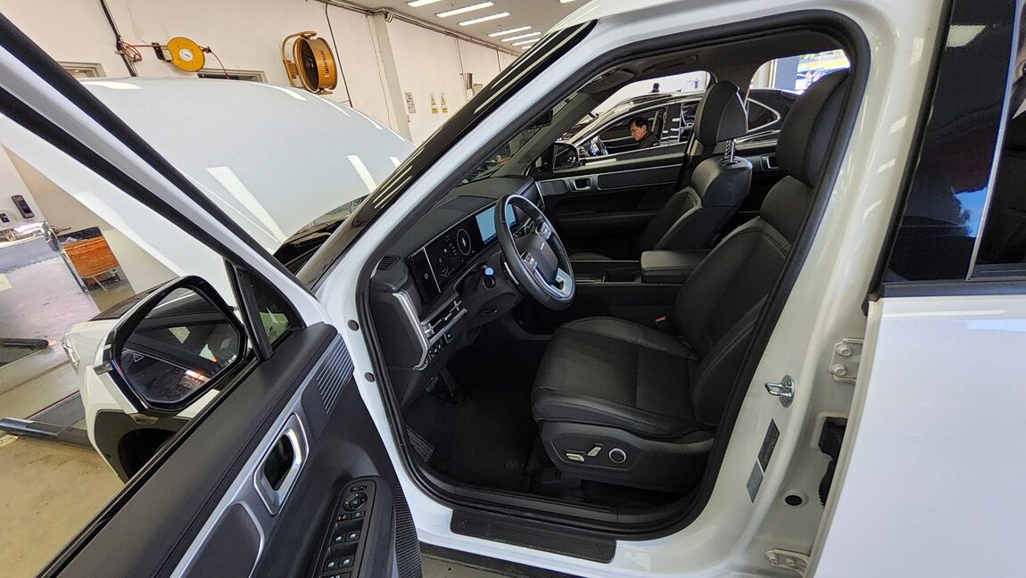 HYUNDAI THE ALL NEW SANTA FE HYBRID 1.6 HEV AWD PRESTIGE 2025 - zdjęcie 10