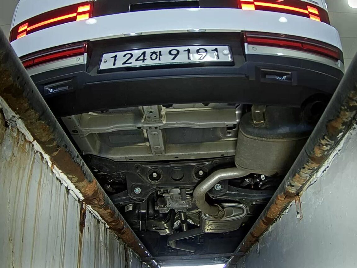 HYUNDAI THE ALL NEW SANTA FE HYBRID 1.6 HEV AWD PRESTIGE 2025 - zdjęcie 8