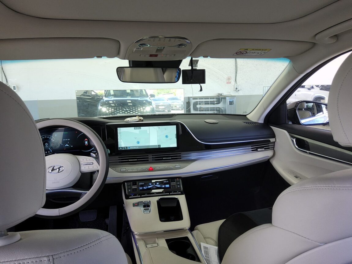 HYUNDAI THE NEW GRANDEUR IG GASOLINE 2.5 LE BLANC 2022 - zdjęcie 11