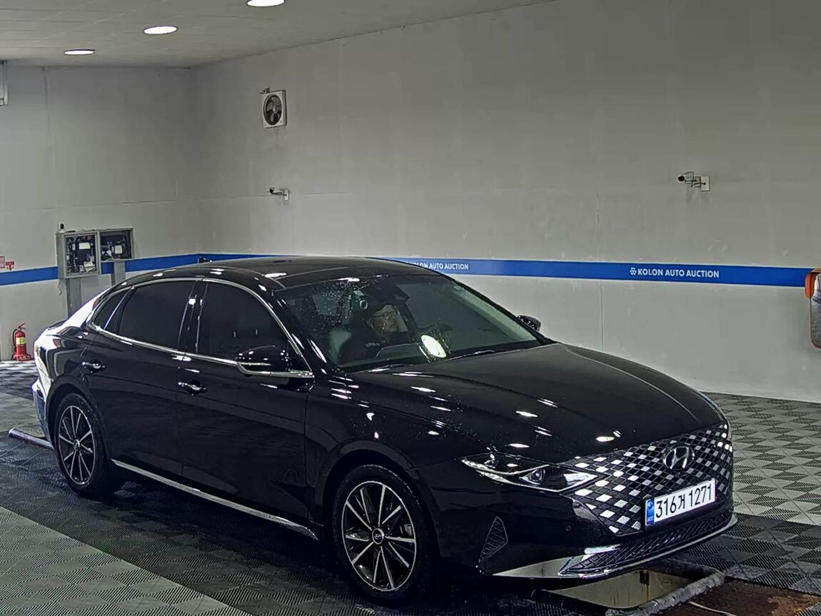 HYUNDAI THE NEW GRANDEUR IG GASOLINE 2.5 LE BLANC 2022 - zdjęcie 3