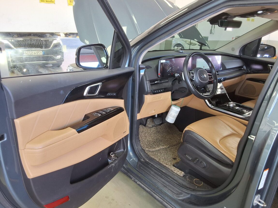 KIA NEW CARNIVAL (KA4) 7-SEATER DIESEL SIGNATURE 2021 - zdjęcie 10