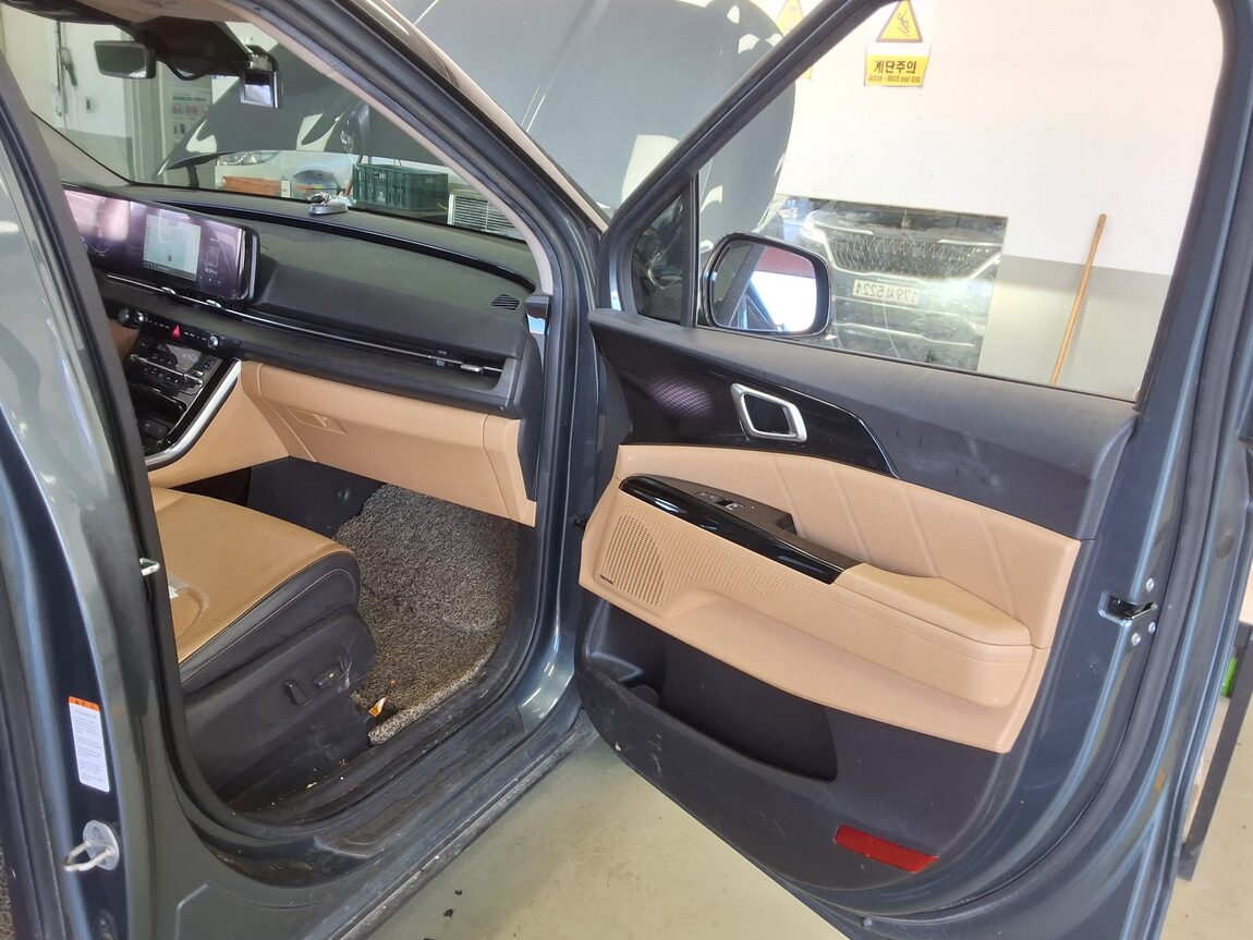 KIA NEW CARNIVAL (KA4) 7-SEATER DIESEL SIGNATURE 2021 - zdjęcie 14