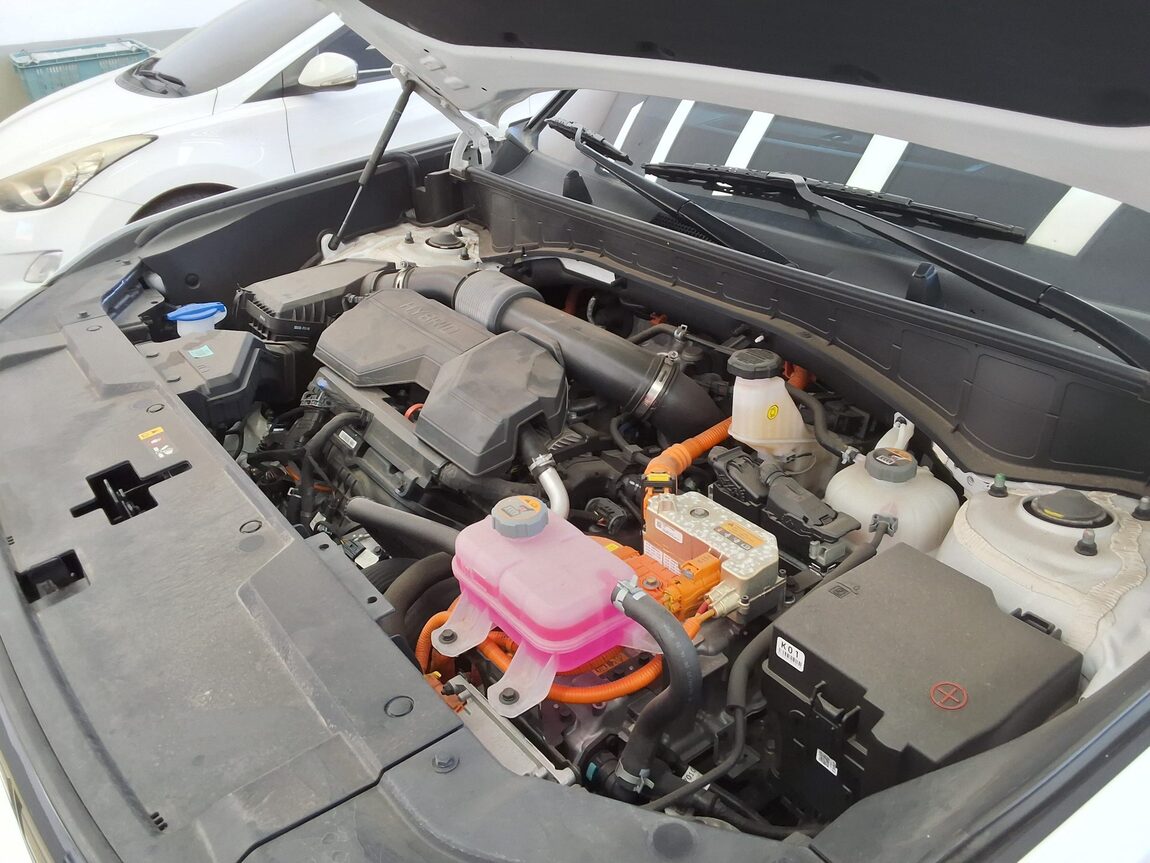 HYUNDAI THE ALL NEW SANTA FE HYBRID 1.6 HEV AWD PRESTIGE 2025 - zdjęcie 21
