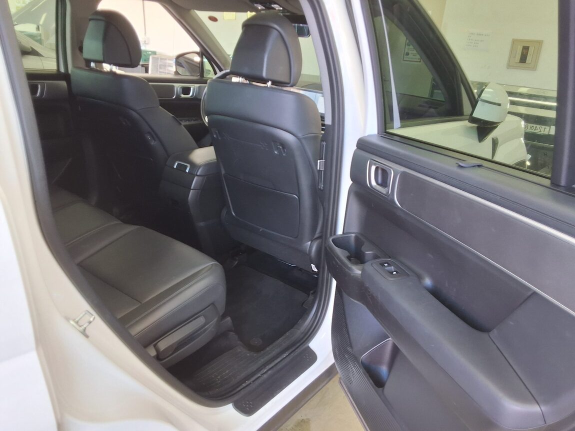 HYUNDAI THE ALL NEW SANTA FE HYBRID 1.6 HEV AWD PRESTIGE 2025 - zdjęcie 13