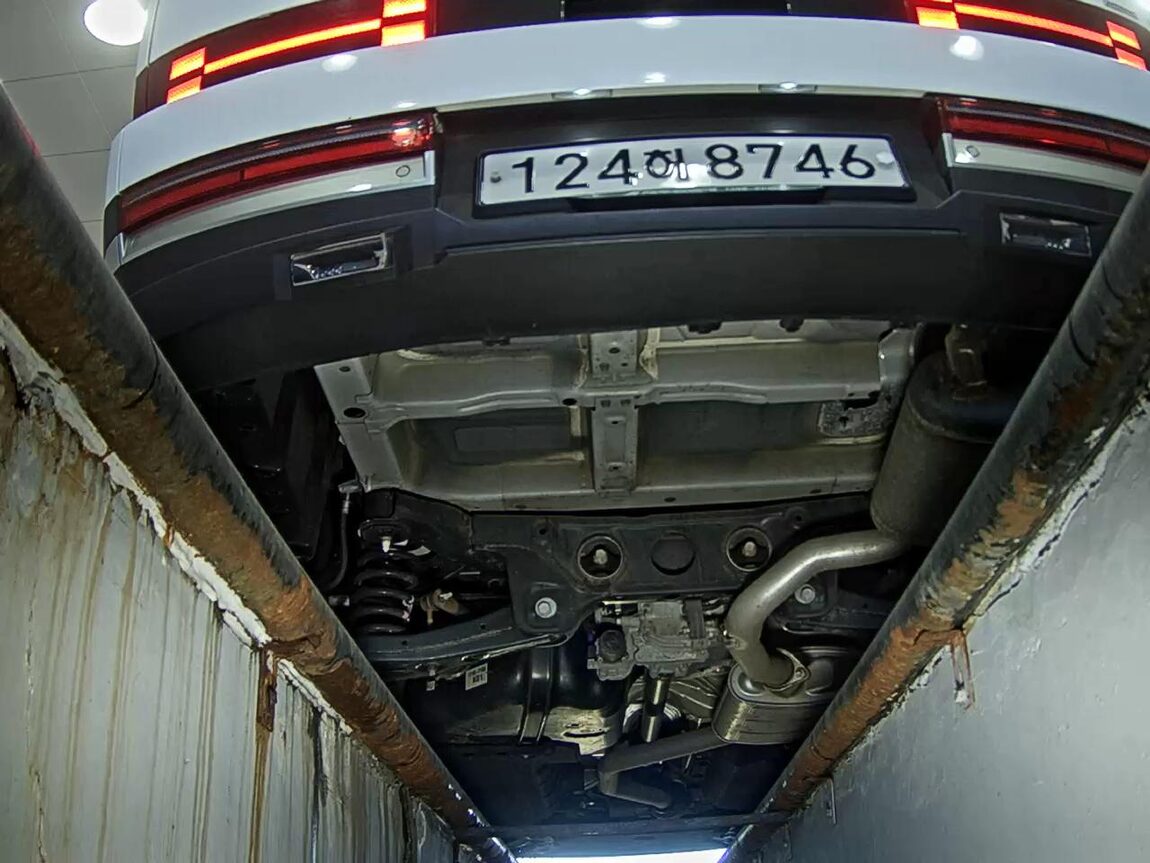 HYUNDAI THE ALL NEW SANTA FE HYBRID 1.6 HEV AWD PRESTIGE 2025 - zdjęcie 8