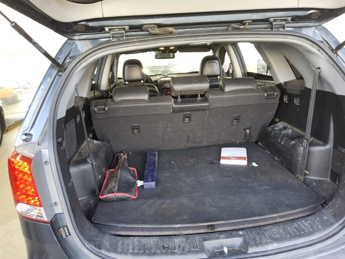 KIA SORENTO R DIESEL 2.0 2WD TLX PREMIUM 2011 - zdjęcie 15