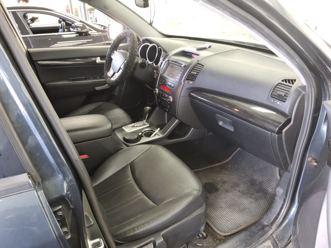 KIA SORENTO R DIESEL 2.0 2WD TLX PREMIUM 2011 - zdjęcie 14