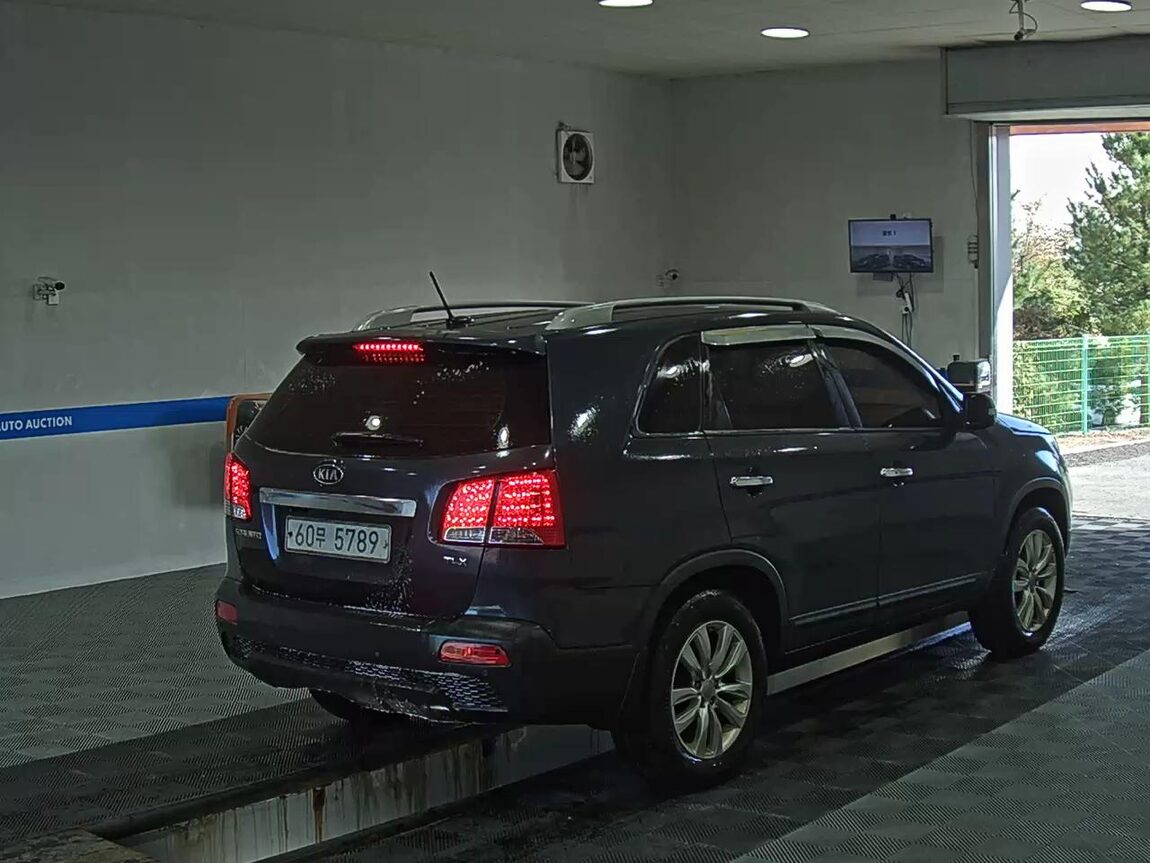 KIA SORENTO R DIESEL 2.0 2WD TLX PREMIUM 2011 - zdjęcie 5