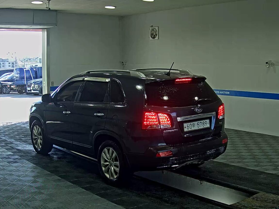 KIA SORENTO R DIESEL 2.0 2WD TLX PREMIUM 2011 - zdjęcie 6