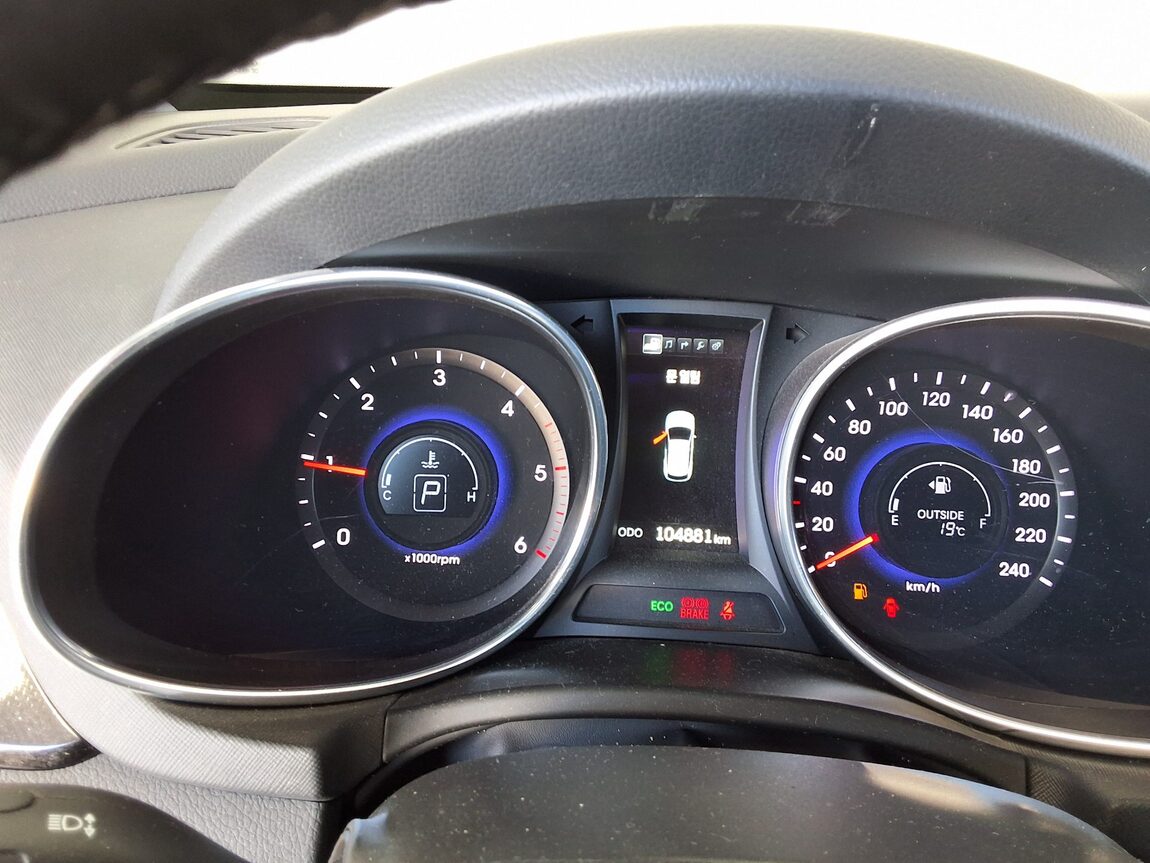 HYUNDAI SANTA FE (DM) DIESEL R2.0 2WD EXCLUSIVE SPECIAL 2015 - zdjęcie 9