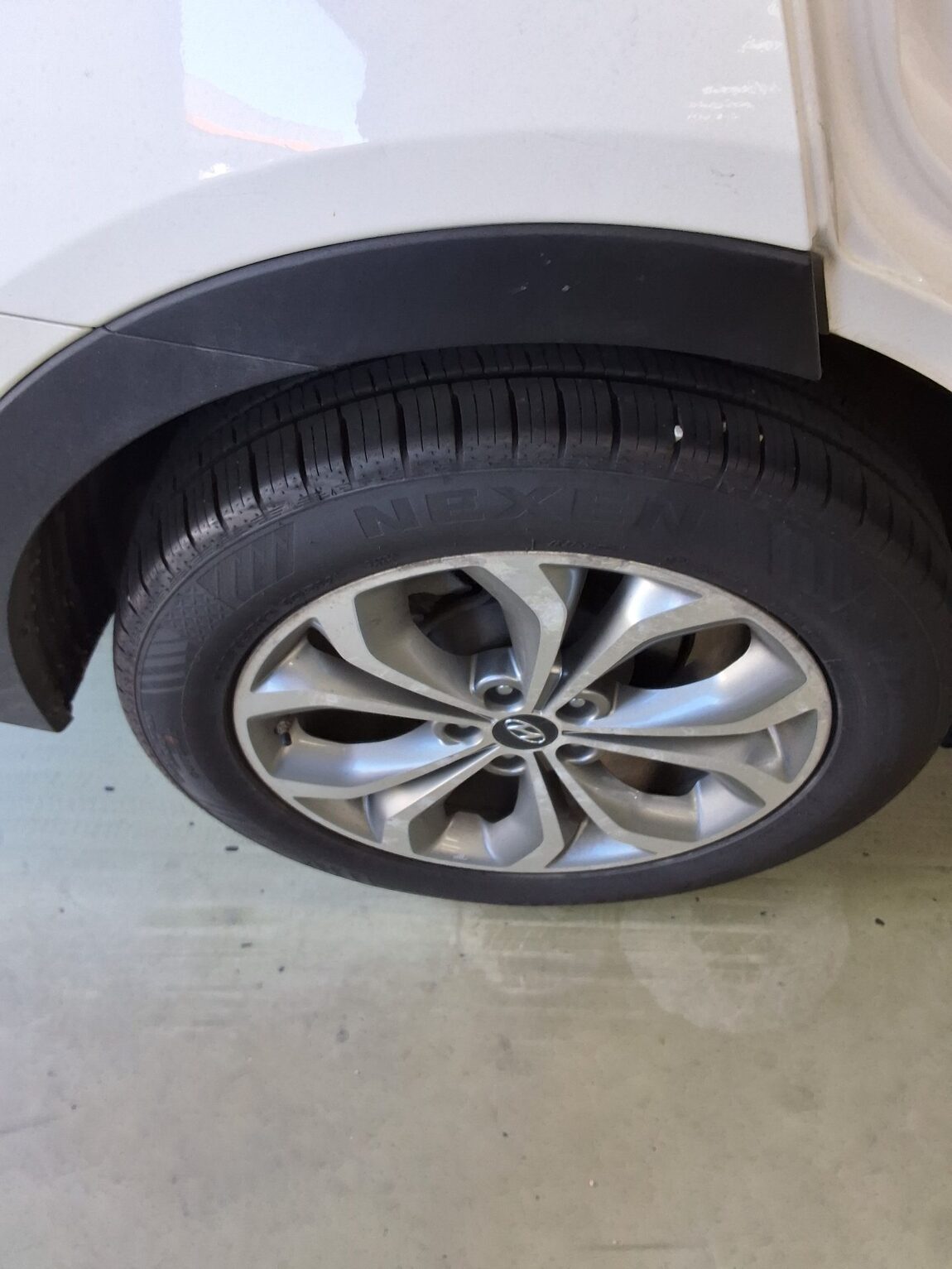 HYUNDAI SANTA FE (DM) DIESEL R2.0 2WD EXCLUSIVE SPECIAL 2015 - zdjęcie 24