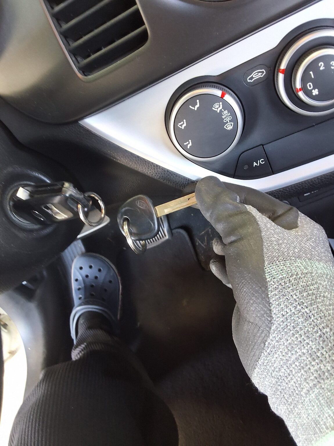 KIA ALL NEW MORNING GASOLINE DELUXE SPECIAL 2012 - zdjęcie 17