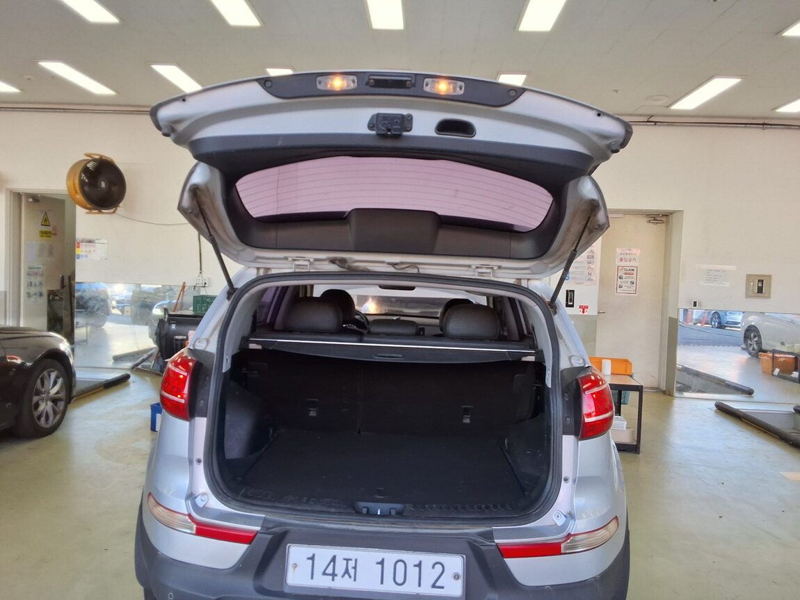 KIA SPORTAGE R DIESEL R2.0 2WD TLX LUXURY MODEL 2012 - zdjęcie 15