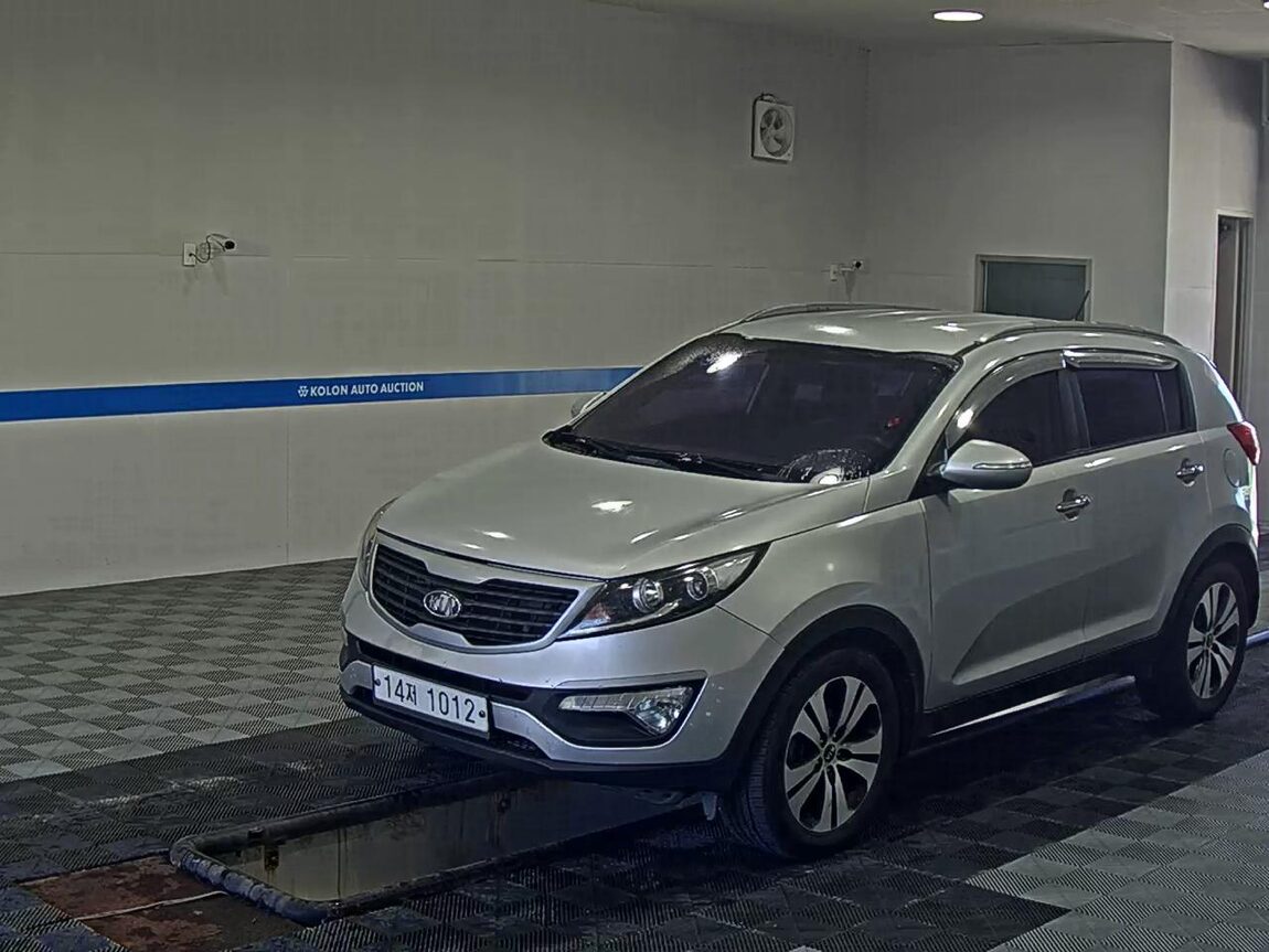 KIA SPORTAGE R DIESEL R2.0 2WD TLX LUXURY MODEL 2012 - zdjęcie 2