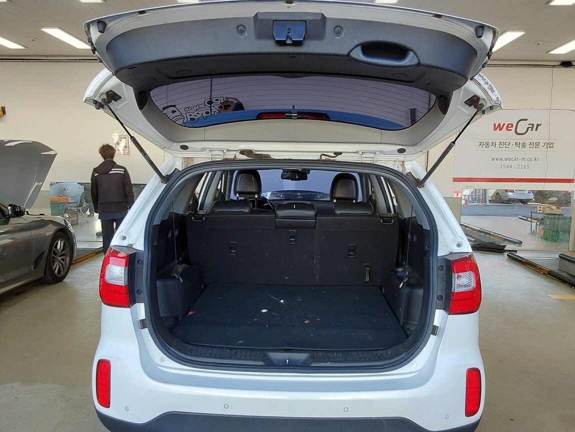 KIA NEW SORENTO R R2.0 2WD LIMITED 2013 - zdjęcie 15