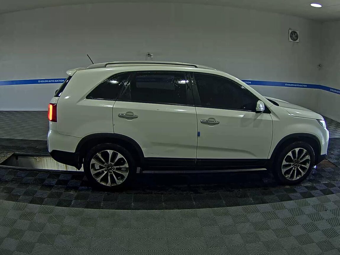 KIA NEW SORENTO R R2.0 2WD LIMITED 2013 - zdjęcie 4